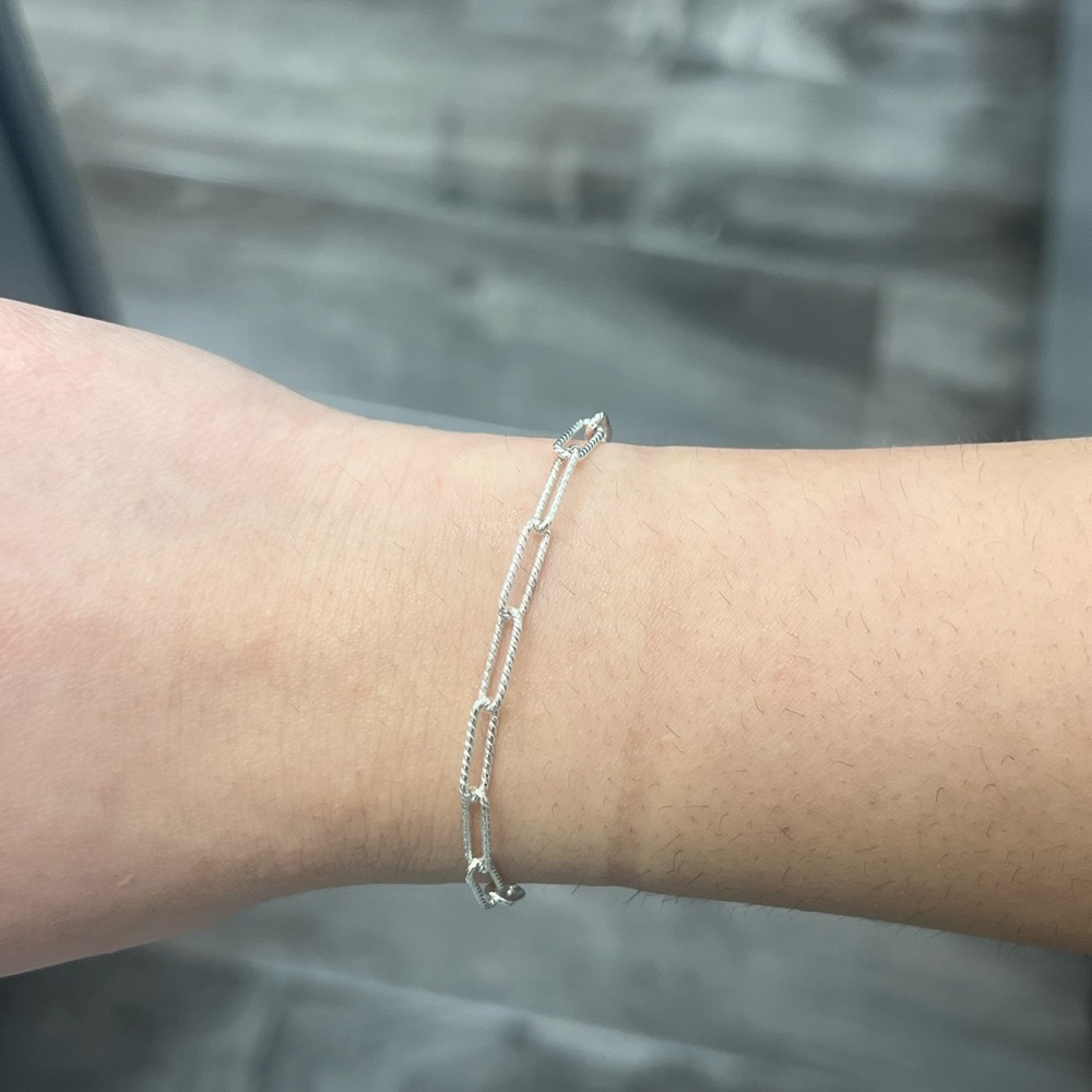 Sterling silver paperclip chain bracelet - 7 inches
